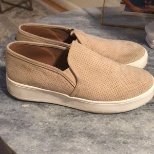 Steve Madden light tan suede slip ons